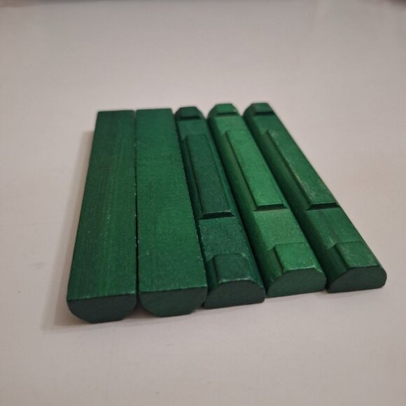 Lincoln Logs Wooden Flat Green Replacement Piece 2 Notch 4.5 Inch Short Set of 5 - Picture 4 of 6